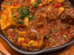 -云海肴·汽锅鸡·云南菜(天山百盛优客店)