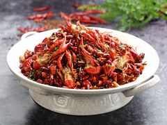 -川流不息·地道川菜·小龙虾(松东路店)