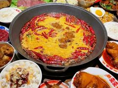 -萍姐火锅·公路夜市(武汉首店)