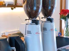 -Line 咖啡(石厦花园店)