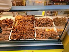 -周黑鸭(武汉汉阳区江城大道永旺店)