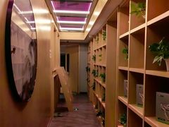 -尚荟汤泉生活馆