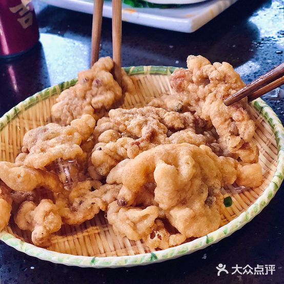 山水间老火锅