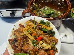 -三湘四水正宗湘菜(君峰路店)