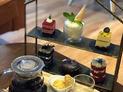 -ZING COFFEE 镜咖啡