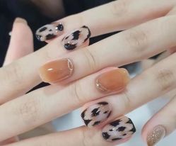 -LILY NAILS美甲美睫