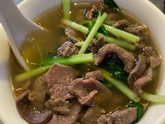 牛三星-竹园竹升面(西关总店)