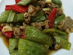 虎皮尖椒炒肥牛-沙田鸽王(解放路店)