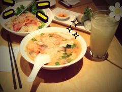 泰式柚子鲜虾色拉-Pho Asia 亚阁越南料理(上海来福士广场店)