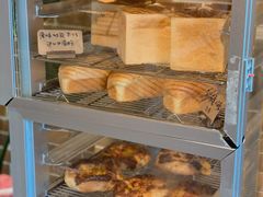 -山下面包坊(湖滨店)