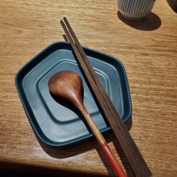 -王姑娘的店