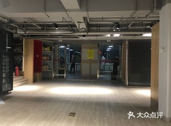 适合年轻人的公寓，优缺点分析