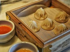 鸡汁杭州小笼-桂满陇·景观餐厅(新世界店)