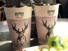 -THE ALLEY 鹿角巷(华润万象城店)