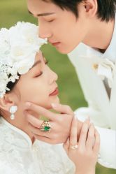 -红番婚纱礼服