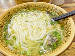 -正宗李家土鸡米线店