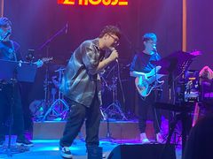 -TZ House音乐现场(来福士中心店)