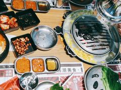-青瓦炭韩潮烤肉(花园道店)