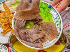 -四囍码头海鲜烧烤自助火锅(外滩南京东路悦荟广场店)