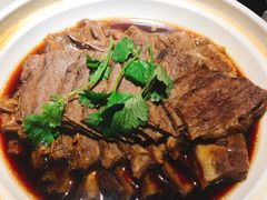 闽南黄牛肉-卢大鲜鱼头捞饭(美利广场店)