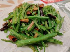 豆角-十面欢腾·海鲜面·台式Bistro(长乐路店)