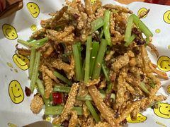 -董厨煨汤馆(车站路店)
