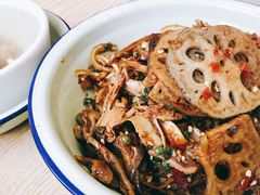 -万方圆拌粉瓦罐汤(恒茂华城店)