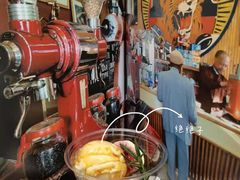 -HUG·拥抱咖啡(郑州宝龙广场店)