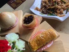 -明泉居茶点荟(车陂店)