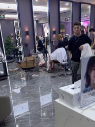 -藤野造型烫染·漂发