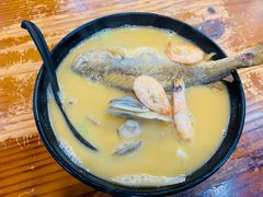-台州老六海鲜面馆(上南总店)