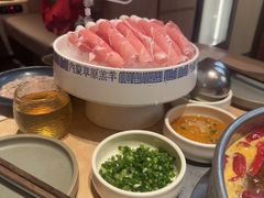 -巴奴毛肚火锅(七宝领展广场店)