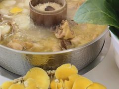 -朴小妹人参鸡汤火锅(长白山万达店)