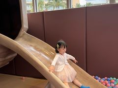 -水桶王国主题餐厅·聚会·生日派对·亲子活动·家庭套餐(亚龙湾希尔顿店)