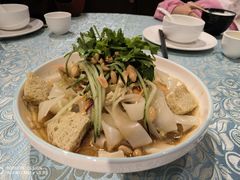 -巴扎美食·新疆菜·西域歌舞表演餐厅(新疆大厦店)