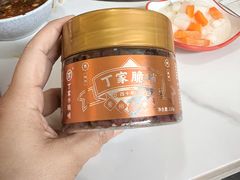 -毛辣果·贵州红酸汤牛肉火锅(西单店)
