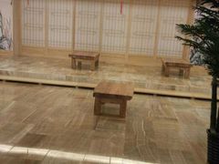 -碧中海汤泉汗蒸酒店