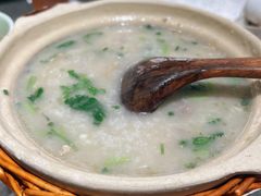 潮界生滚牛肉粥-潮界(虹桥新天地店)