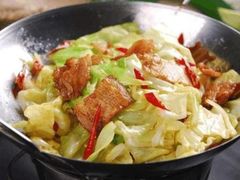 干锅花肉包菜-湘江园·湘菜主题餐厅(楚都大道店)