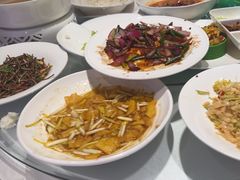 -凤凰园烤鸭店·唐山菜·传承花椒肉(老唐丰路店)