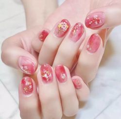 -夏花美甲美睫