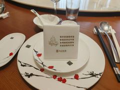 -泓历皇朝酒店(东亭店)