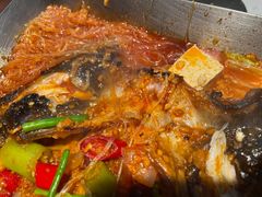 -鸣记脆皮烤鱼·海鲜烤鱼(三八广场店)