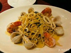 -WOLFGANG PUCK KITCHEN & BAR(迪士尼小镇店)