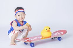 -小熊维尼高端孕婴摄影(清湖金銮店)