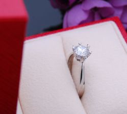 点击看大图 -威德钻石-克拉钻大本营(南京东路店)