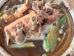 -阿策青岛排骨米饭(八里庙南五社区店)