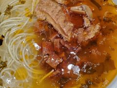 辣酱面筋面-老半斋(福州路店)