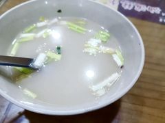 -天发芽·何记葫芦头泡馍·传统小吃(报恩寺街店)