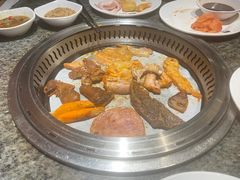 -钱小奴创意自助餐厅·原切谷饲安格斯畅吃(宁波奉化银泰店)